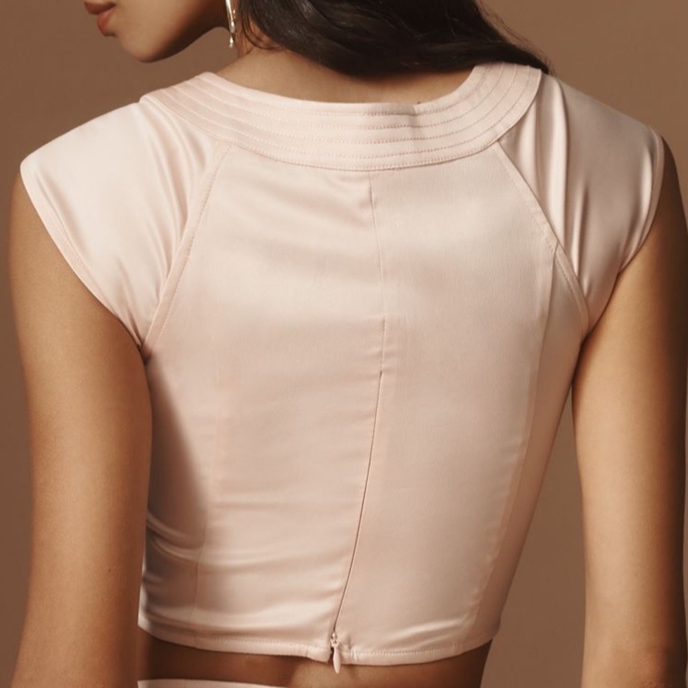 Anthropologie Scoop-Neck Silky Crop Top Peach Back Zip - Picture 2 of 5